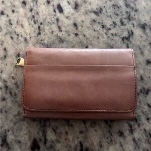 Hobo women’s tri-fold wallet